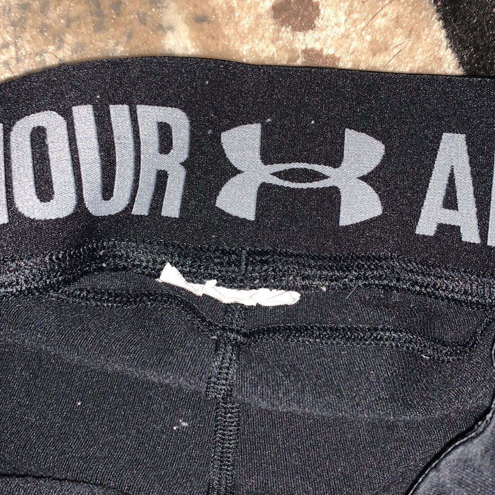 under armor legging - Picture 3 of 4